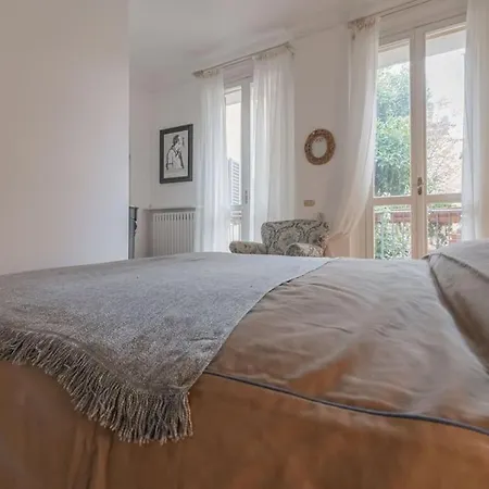 Casa Santo Stefano * Bologna